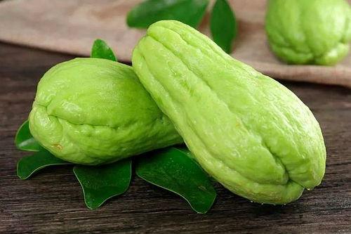 钱昭吃的瓜,揭秘娱乐圈的甜蜜瓜田